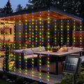 Rideau lumineux solaire extérieur